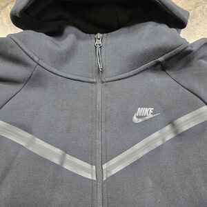 Nike Black Full-Zip Hoodie